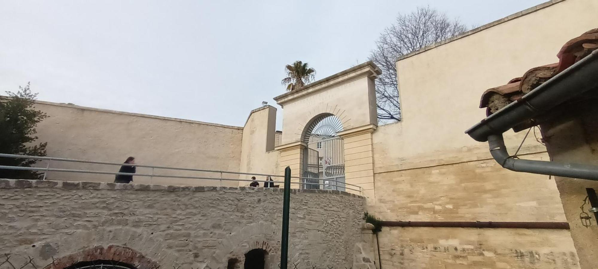 Maison Rulman Nîmes Rum bild